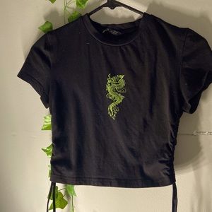Cropped dragon print drawstring tee